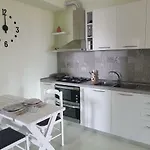 Apartamento Bregu *