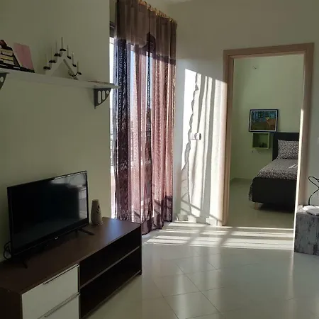 Bregu Apartment